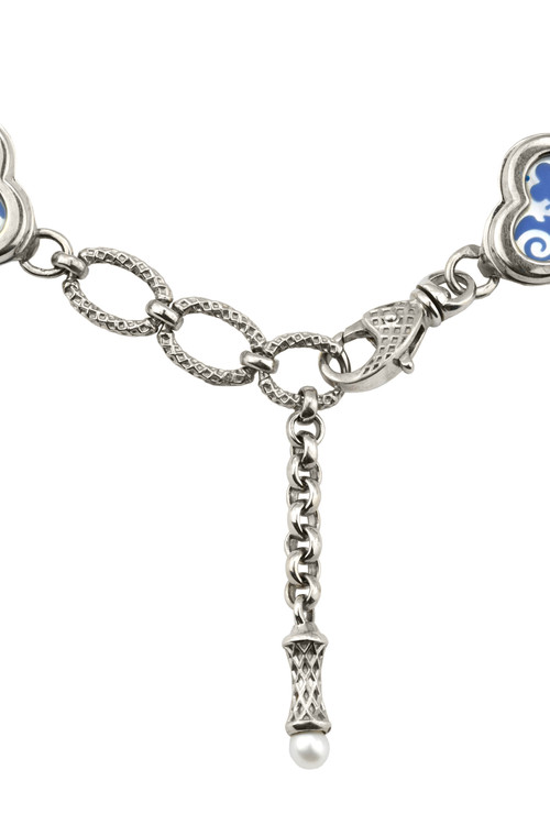 Браслет из белого золота c эмалью, жемчугом и перламутром