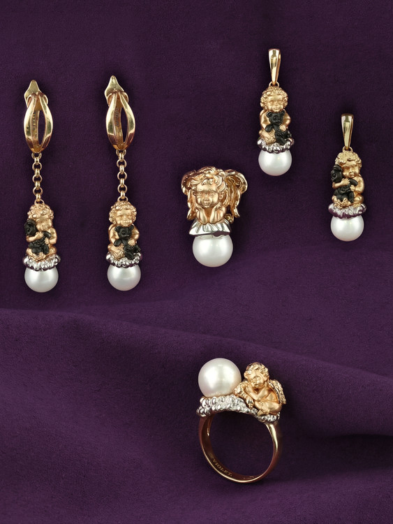 Серьги из золота c жемчугом