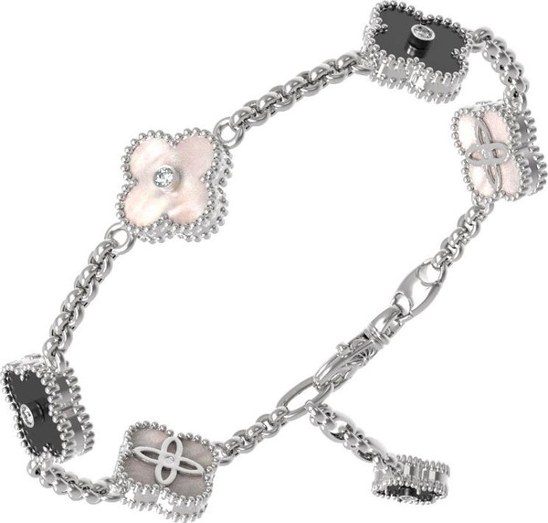 Браслет из белого золота c бриллиантами, ониксом и перламутром