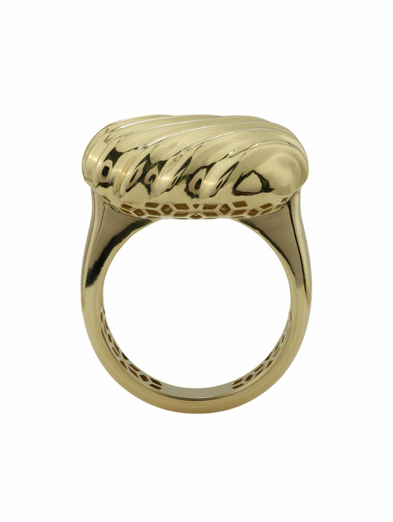 Кольцо из лимонного золота