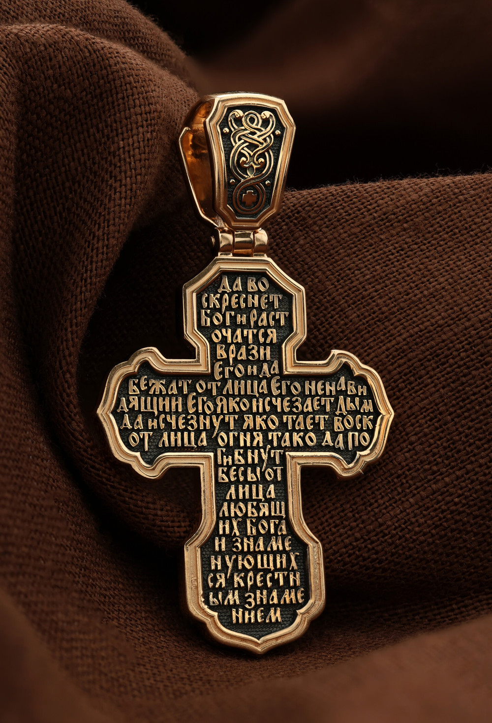 Крест из золота