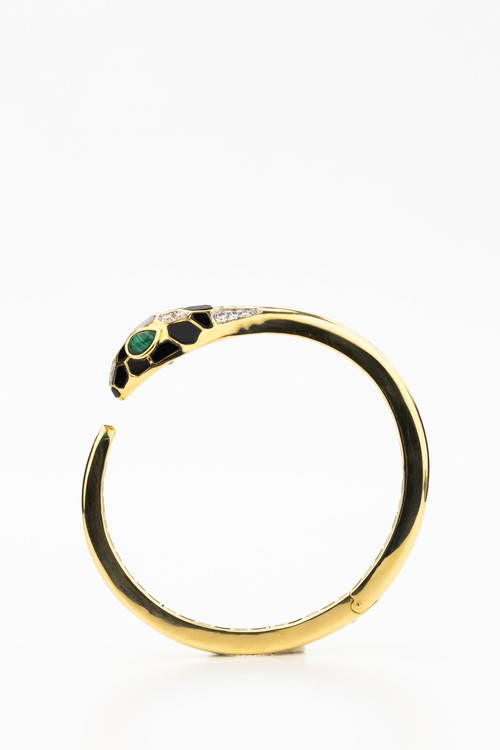 Браслет из лимонного золота c бриллиантами, рубином, ониксом, малахитом и перламутром