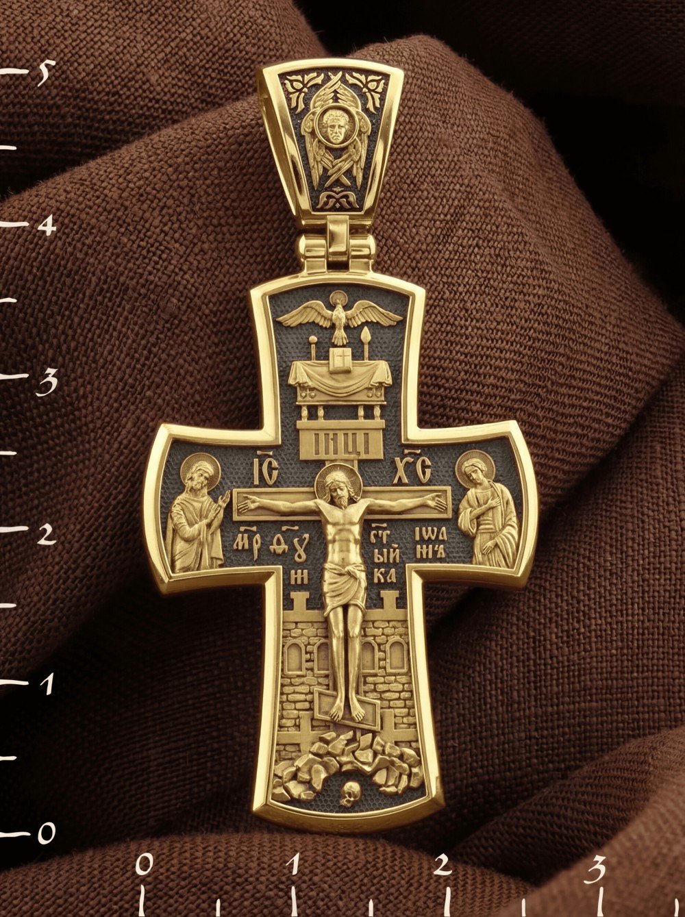 Крест из лимонного золота