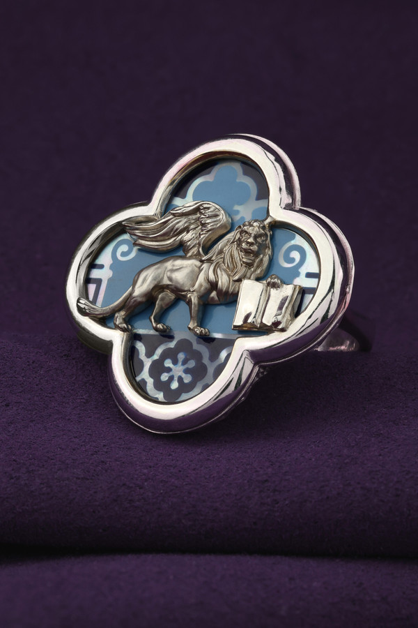 Кольцо из белого золота c эмаль и перламутром