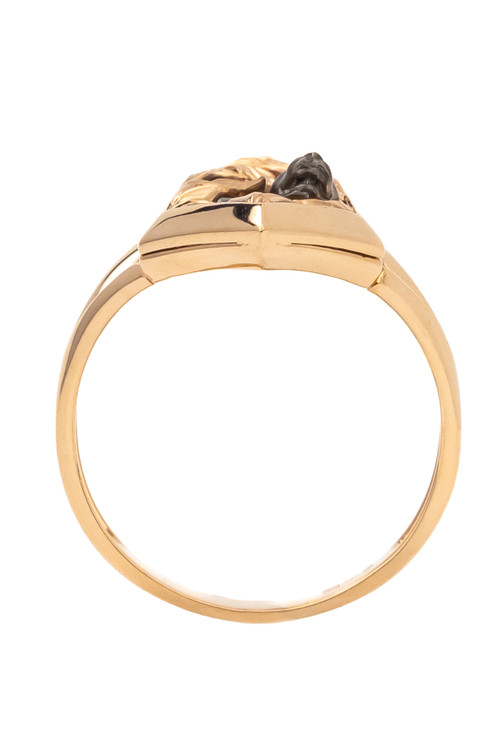 Кольцо из золота