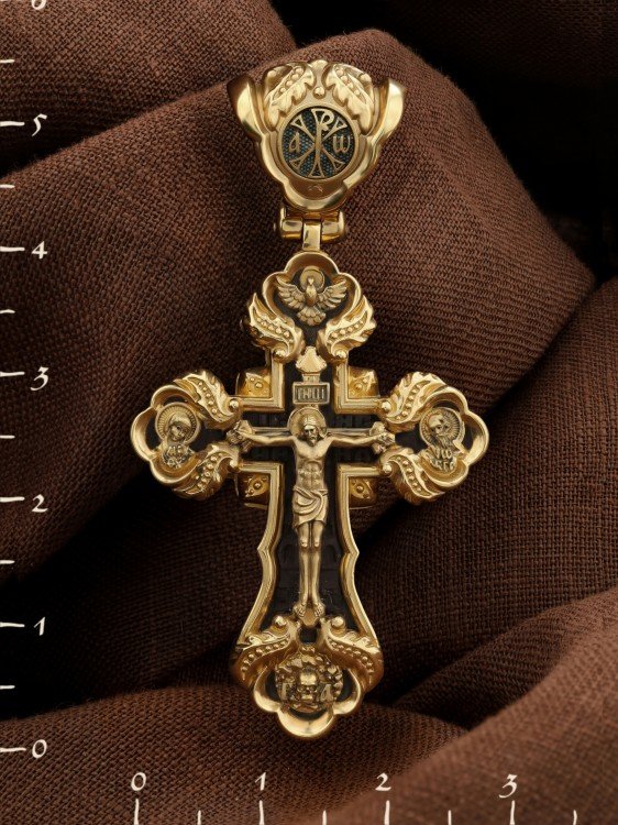 Крест из лимонного золота c эбеновым деревом