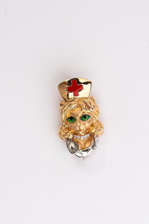 Подвеска из золота c эмаль , бриллиантами и рубином